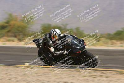 media/Sep-30-2023-SoCal Trackdays (Sat) [[636657bffb]]/Turn 3 Inside (1035am)/